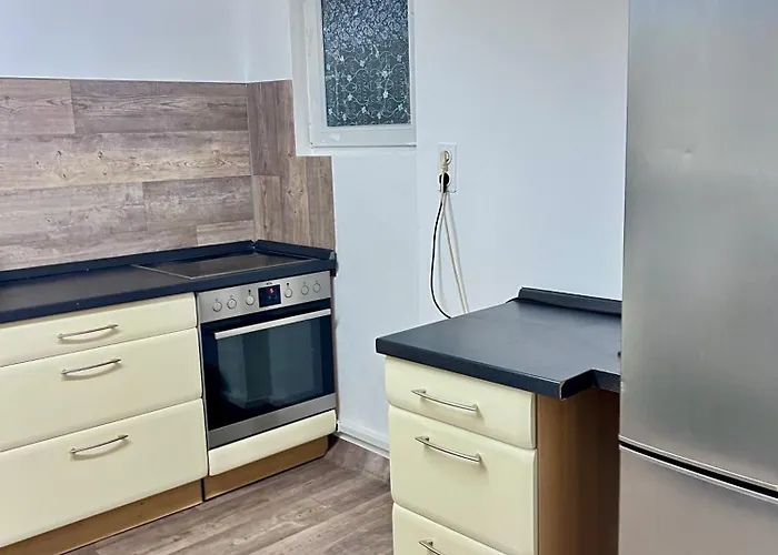 3-zimmer Messe In Laatzen Mit Kostenlosen Parkplätzen Apartment Hannover